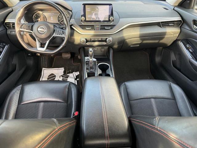 Used 2025 Nissan Altima 2.5 SR image 10