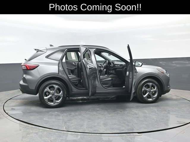 Certified 2025 Ford Escape ST-Line Select AWD/4WD image 26