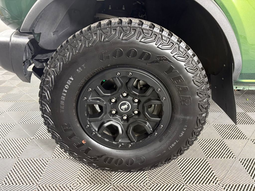 Certified 2023 Ford Bronco Wildtrak AWD/4WD image 11