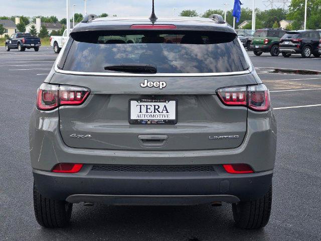 Used 2024 Jeep Compass Limited AWD/4WD image 13