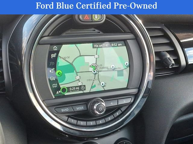 Used 2021 MINI Cooper 2-Door Hardtop w/ Premium Package image 20