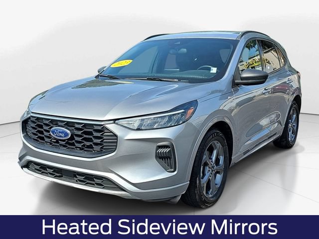 Certified 2023 Ford Escape ST-Line w/ Cold Weather Package FWD image 9