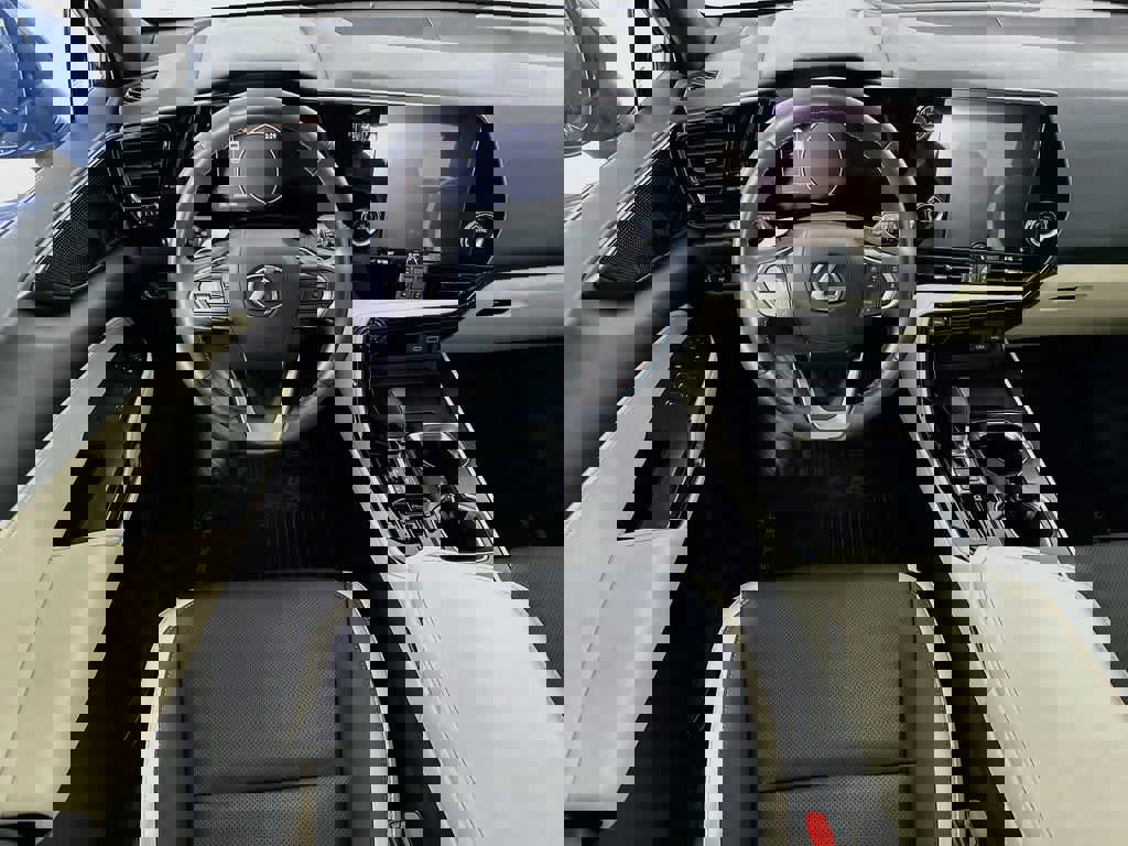 Used 2024 Lexus NX 250 FWD w/ Cold Area Package image 12