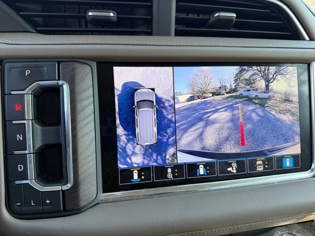 Used 2021 GMC Yukon XL Denali w/ Advanced Technology Package image 20