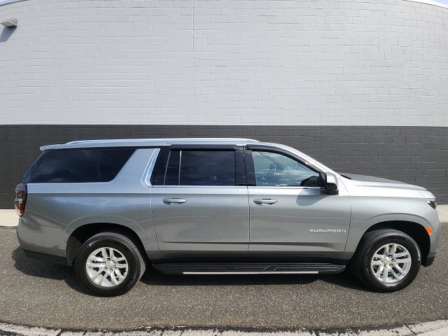 Used 2024 Chevrolet Suburban LS w/ Driver Alert Package AWD/4WD image 7