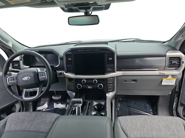 Certified 2023 Ford F150 Lightning XLT AWD/4WD image 9