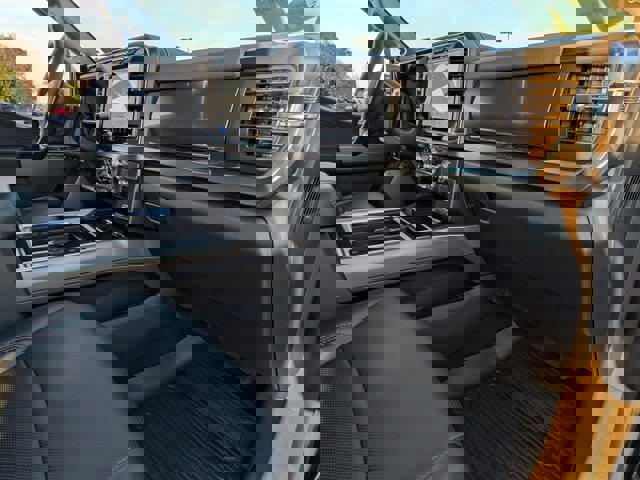 Certified 2024 Ford F250 Lariat w/ Chrome Package image 35