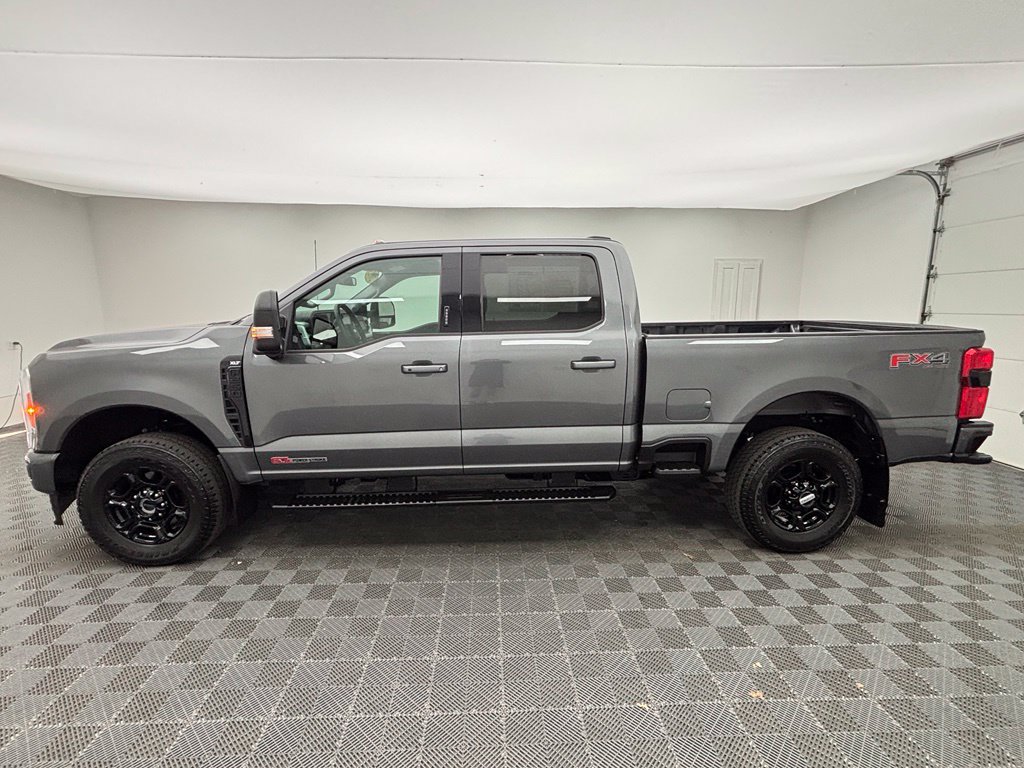 Certified 2023 Ford F250 XLT w/ XLT Premium Package AWD/4WD image 12