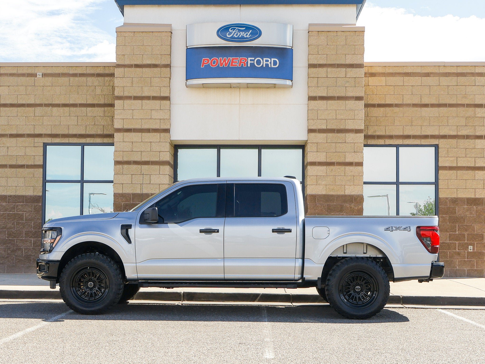 Certified 2025 Ford F150 XLT w/ Equipment Group 301A Standard AWD/4WD image 9