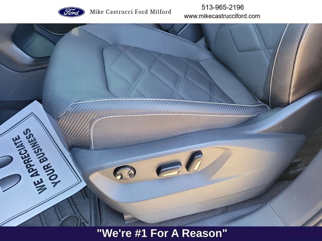 Used 2024 Volkswagen Atlas Cross Sport SE AWD/4WD image 16