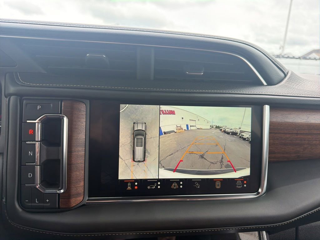 Used 2024 GMC Yukon Denali Ultimate AWD/4WD image 26