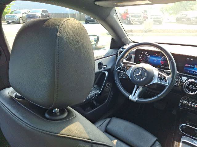 Used 2025 Mercedes-Benz CLA 250 image 15