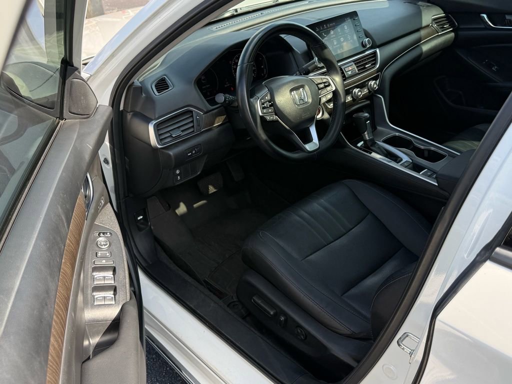 Used 2020 Honda Accord EX-L image 10