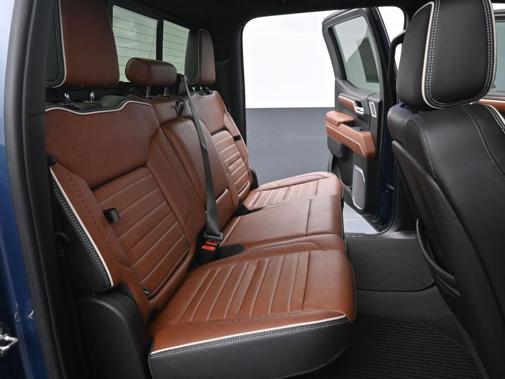 Used 2024 GMC Sierra 1500 Denali Ultimate image 17