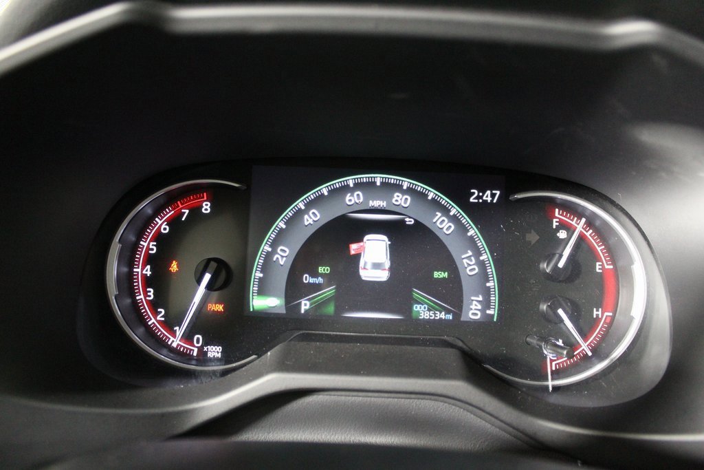 Used 2024 Toyota RAV4 XLE image 19