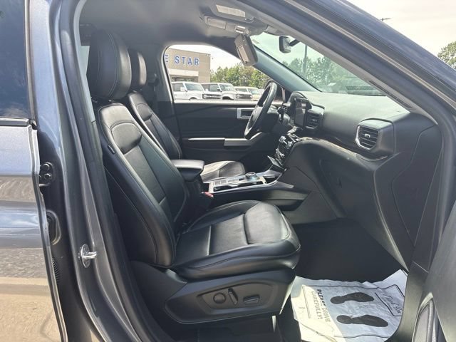 Certified 2022 Ford Explorer Limited w/ Equipment Group 301A RWD image 19