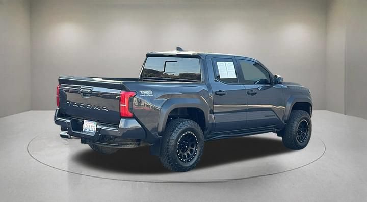 Used 2024 Toyota Tacoma TRD Off-Road w/ TRD Off Road Upgrade Package AWD/4WD image 5