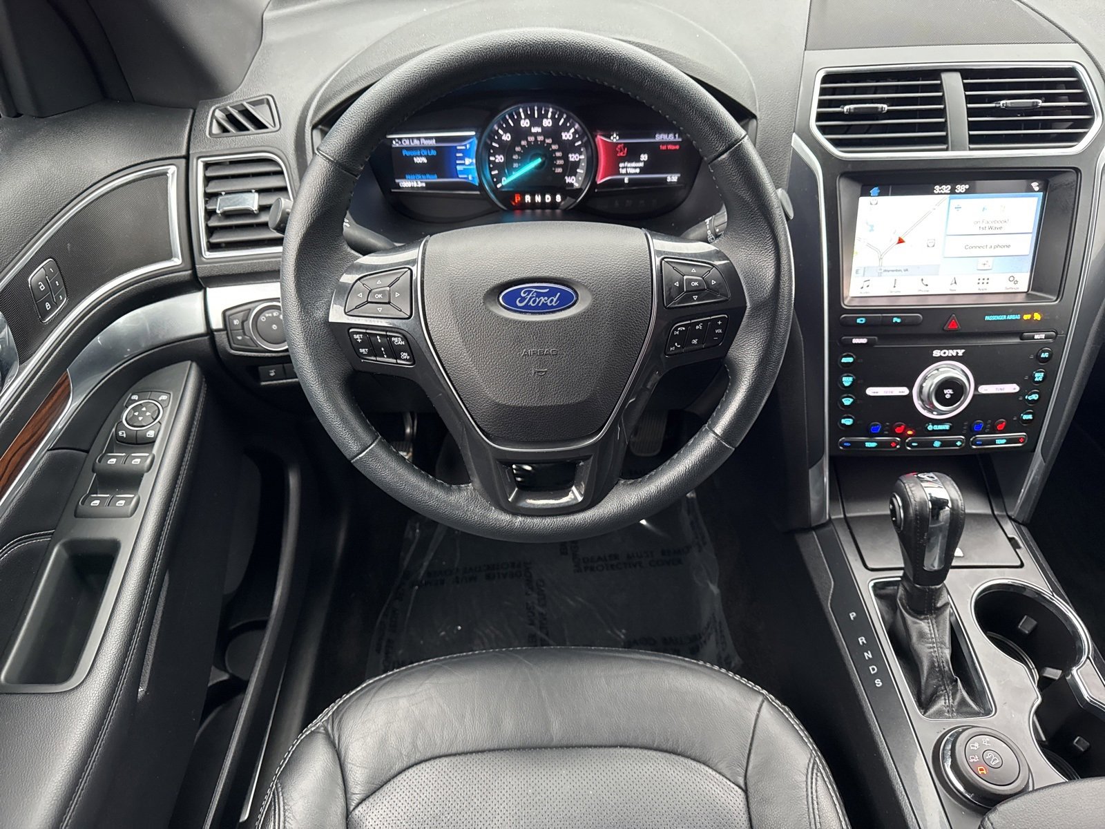 Certified 2019 Ford Explorer Limited w/ Ford Safe & Smart Package image 33