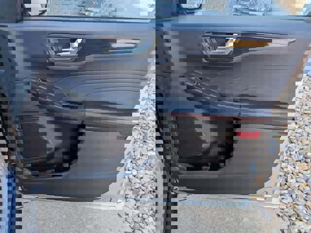 Certified 2023 Ford Escape ST-Line image 33