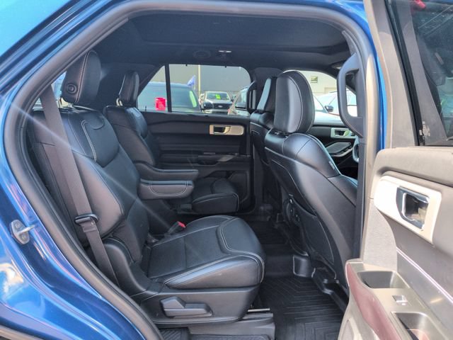 Certified 2020 Ford Explorer ST w/ Premium Technology Package AWD/4WD image 16