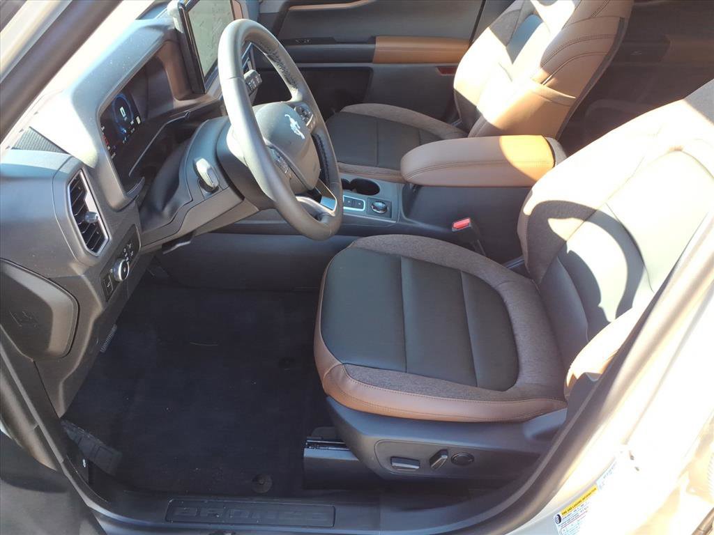 Certified 2025 Ford Bronco Sport Outer Banks w/ Outer Banks Tech Package+ image 5