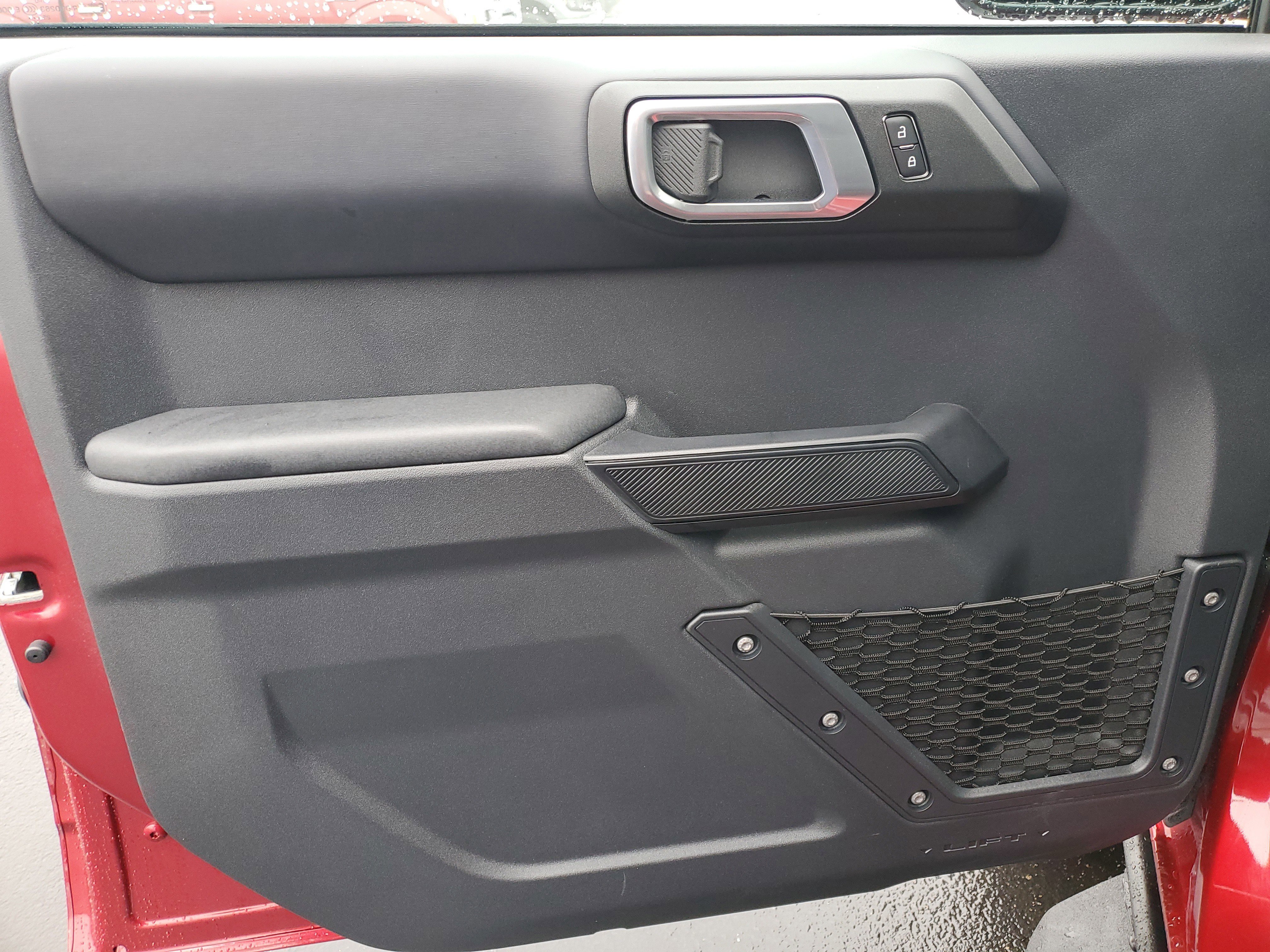 Certified 2025 Ford Bronco Badlands image 17