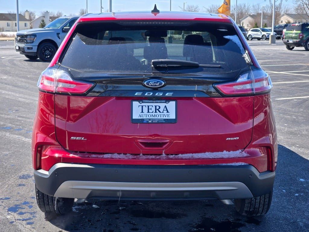 Certified 2024 Ford Edge SEL w/ Convenience Package image 16