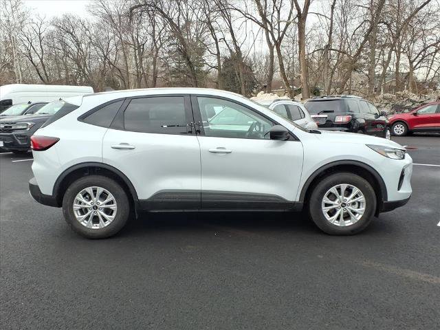 Certified 2025 Ford Escape Active w/ Cold Weather Package image 6