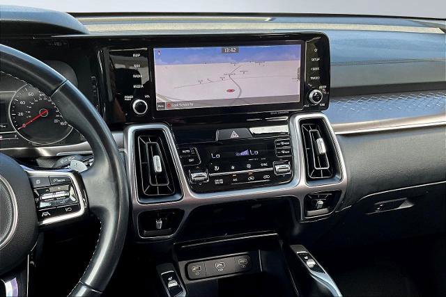 Used 2022 Kia Sorento S image 11