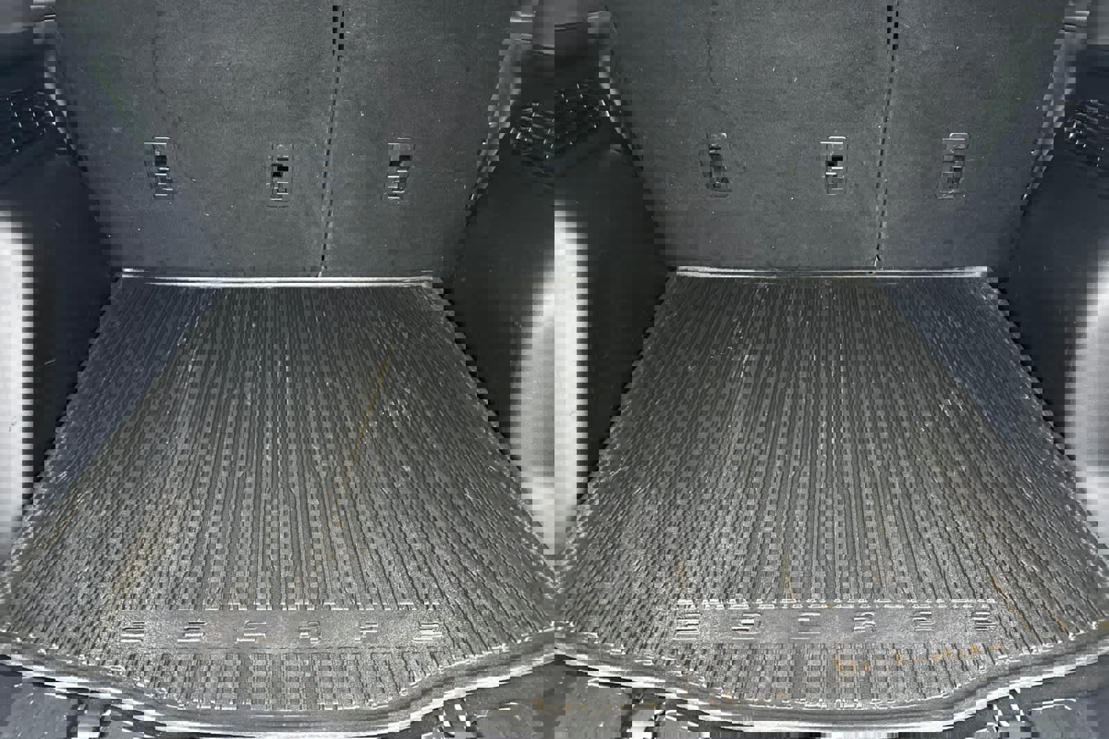 Certified 2022 Ford Escape Titanium w/ Titanium Premium Package image 15