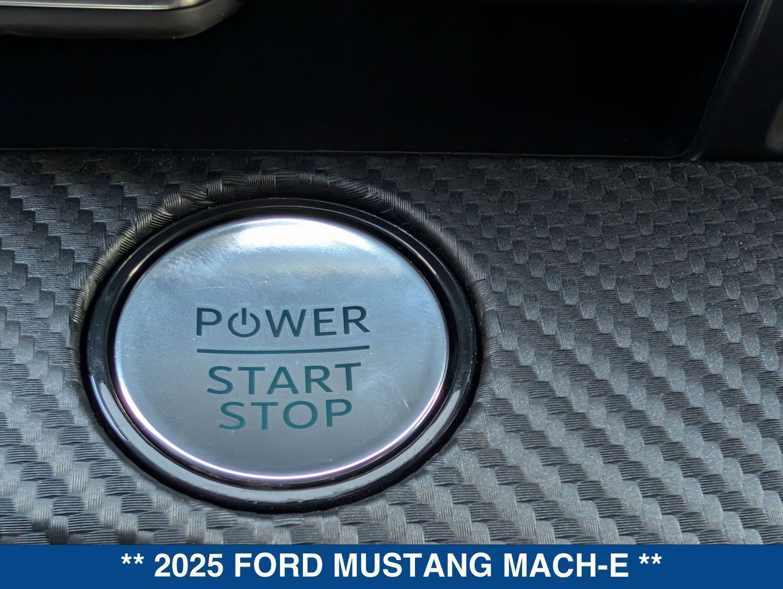 Certified 2025 Ford Mustang Mach-E Select image 32