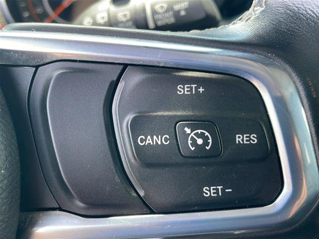 Used 2020 Jeep Wrangler Unlimited Sahara AWD/4WD image 15