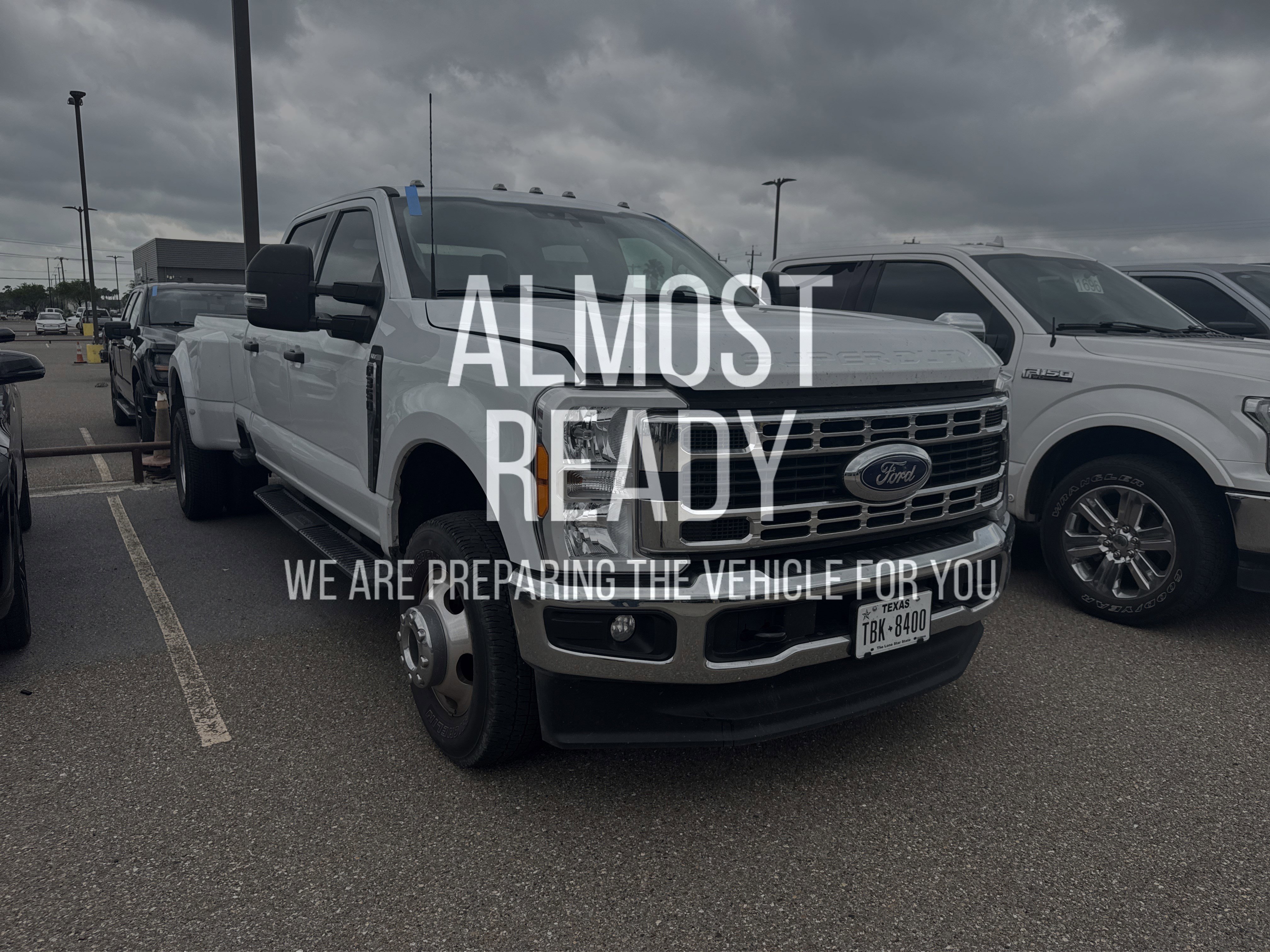 Certified 2023 Ford F350 XLT w/ FX4 Off-Road Package AWD/4WD image 5