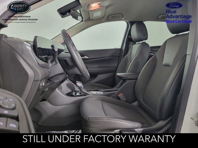 Used 2025 Buick Encore GX Preferred image 13