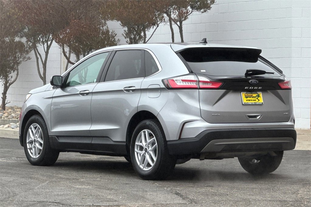 Certified 2023 Ford Edge SEL image 3