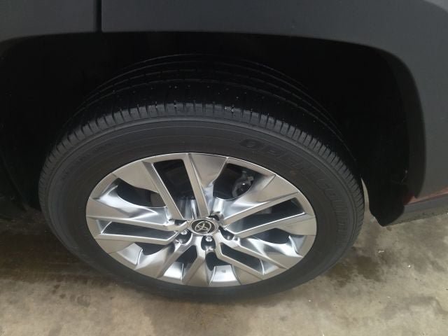 Used 2021 Toyota RAV4 Limited AWD/4WD image 12