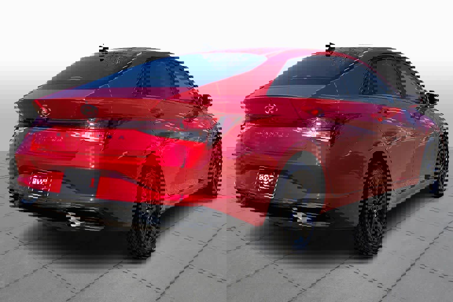 Used 2023 Hyundai Elantra SEL w/ Preferred Accessory Package image 3