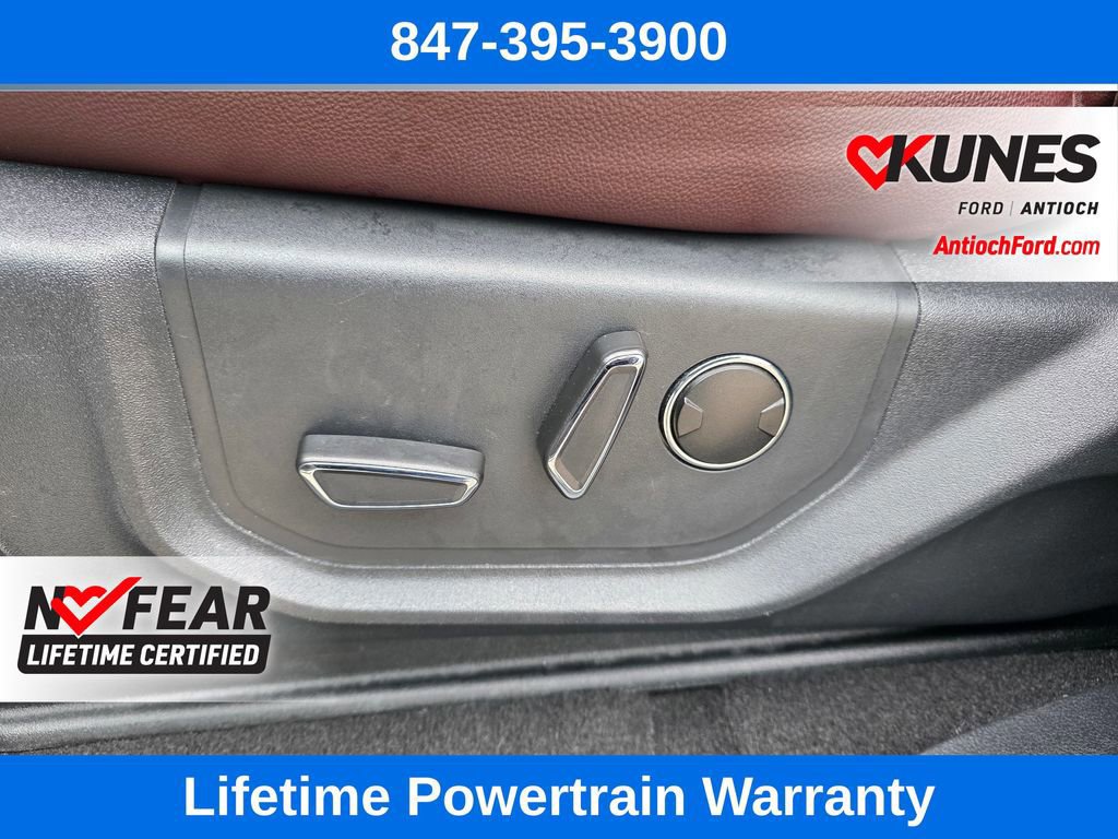 Certified 2024 Ford Expedition Limited image 18