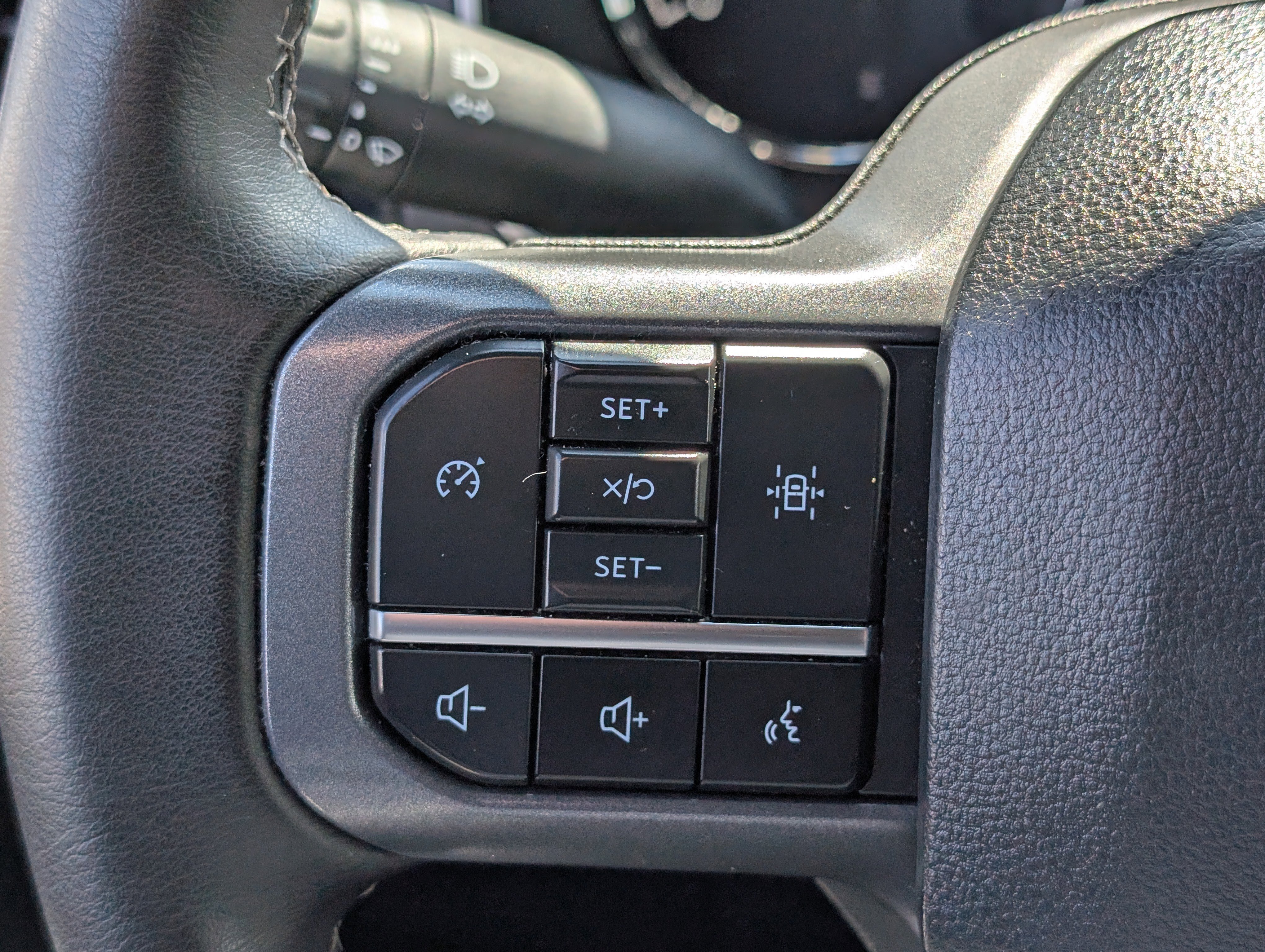 Certified 2023 Ford F150 XLT w/ Equipment Group 302A High image 20