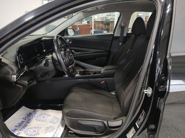 Used 2022 Hyundai Elantra SEL w/ Convenience Package image 11