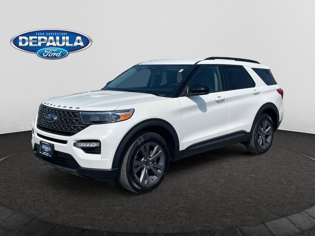 Certified 2024 Ford Explorer XLT w/ Equipment Group 202A