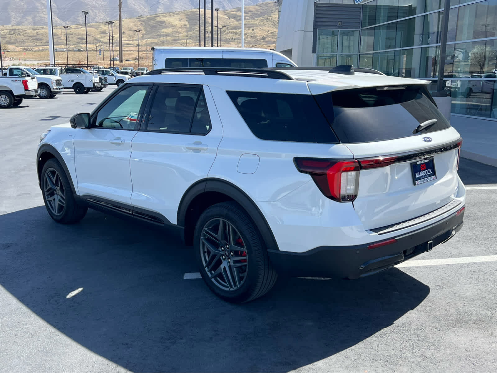 Certified 2025 Ford Explorer ST-Line w/ Premium Package AWD/4WD image 5