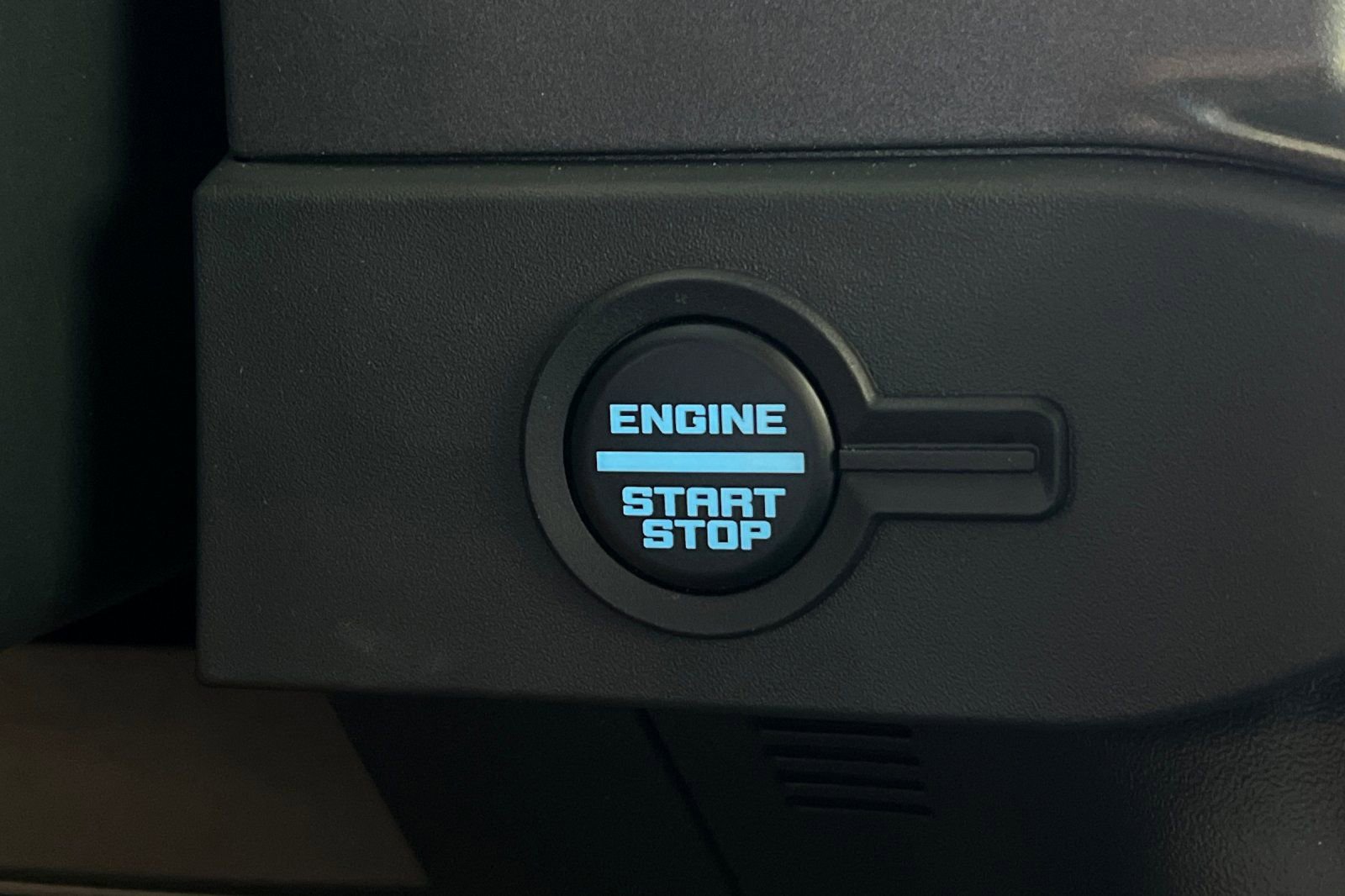 Certified 2025 Ford Bronco Badlands AWD/4WD image 24