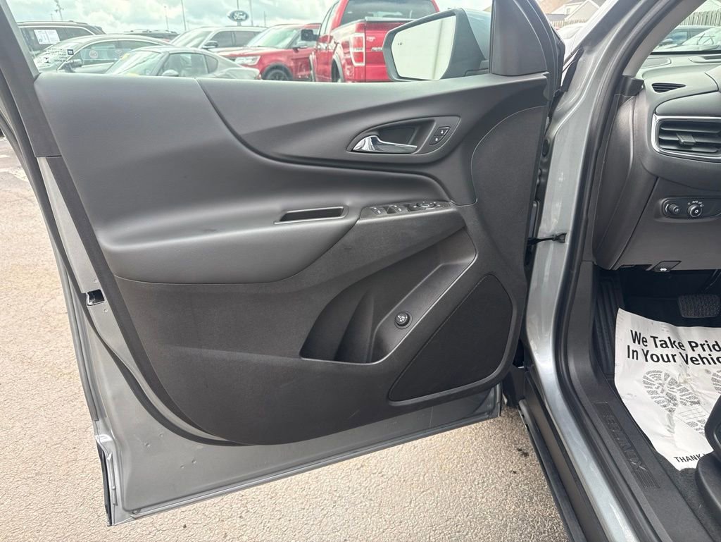 Used 2024 Chevrolet Equinox LT AWD/4WD image 7