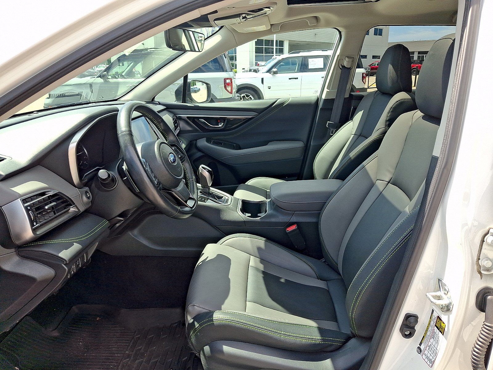Used 2024 Subaru Outback Onyx Edition AWD/4WD image 12