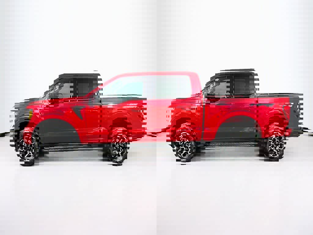 Certified 2022 Ford F150 XLT w/ Equipment Group 302A High image 3