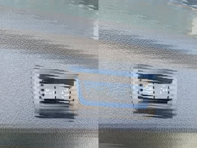 Used 2024 MINI Cooper Countryman S w/ Signature Upholstery Package image 28