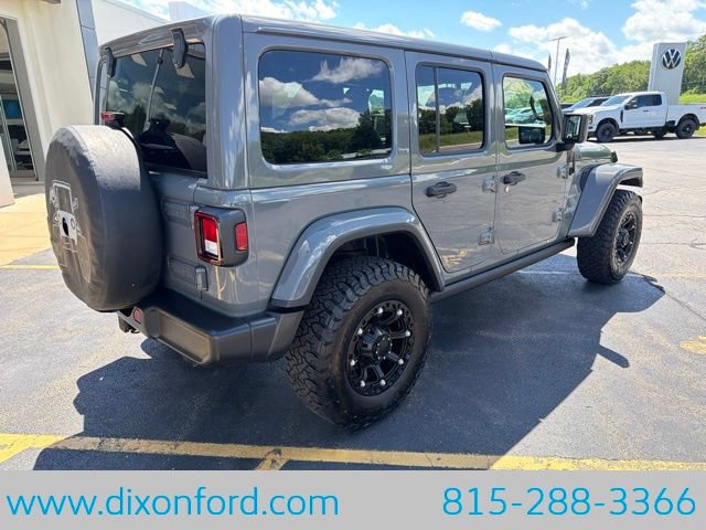 Used 2019 Jeep Wrangler Unlimited Sahara AWD/4WD image 8