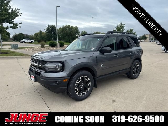 Certified 2024 Ford Bronco Sport Outer Banks w/ Tech Package AWD/4WD image 3