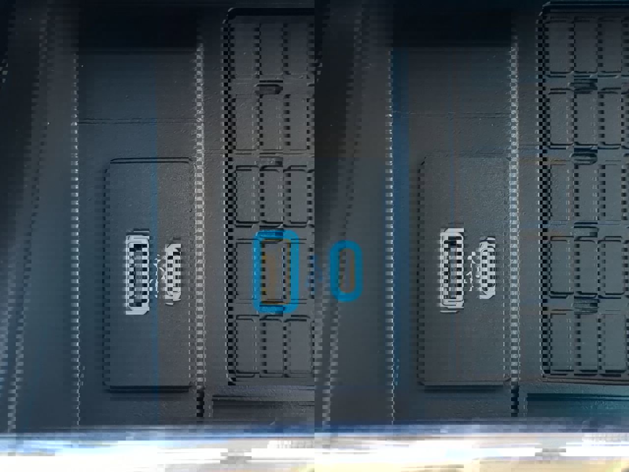 Certified 2024 Ford Expedition Limited image 21